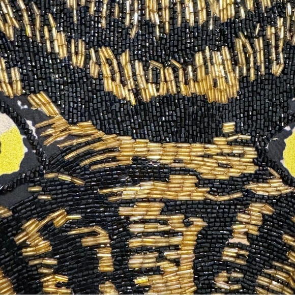 Gucci | Oversized Feline Print T-shirt Top Embroidered Beaded Size Small - Picture 5 of 11